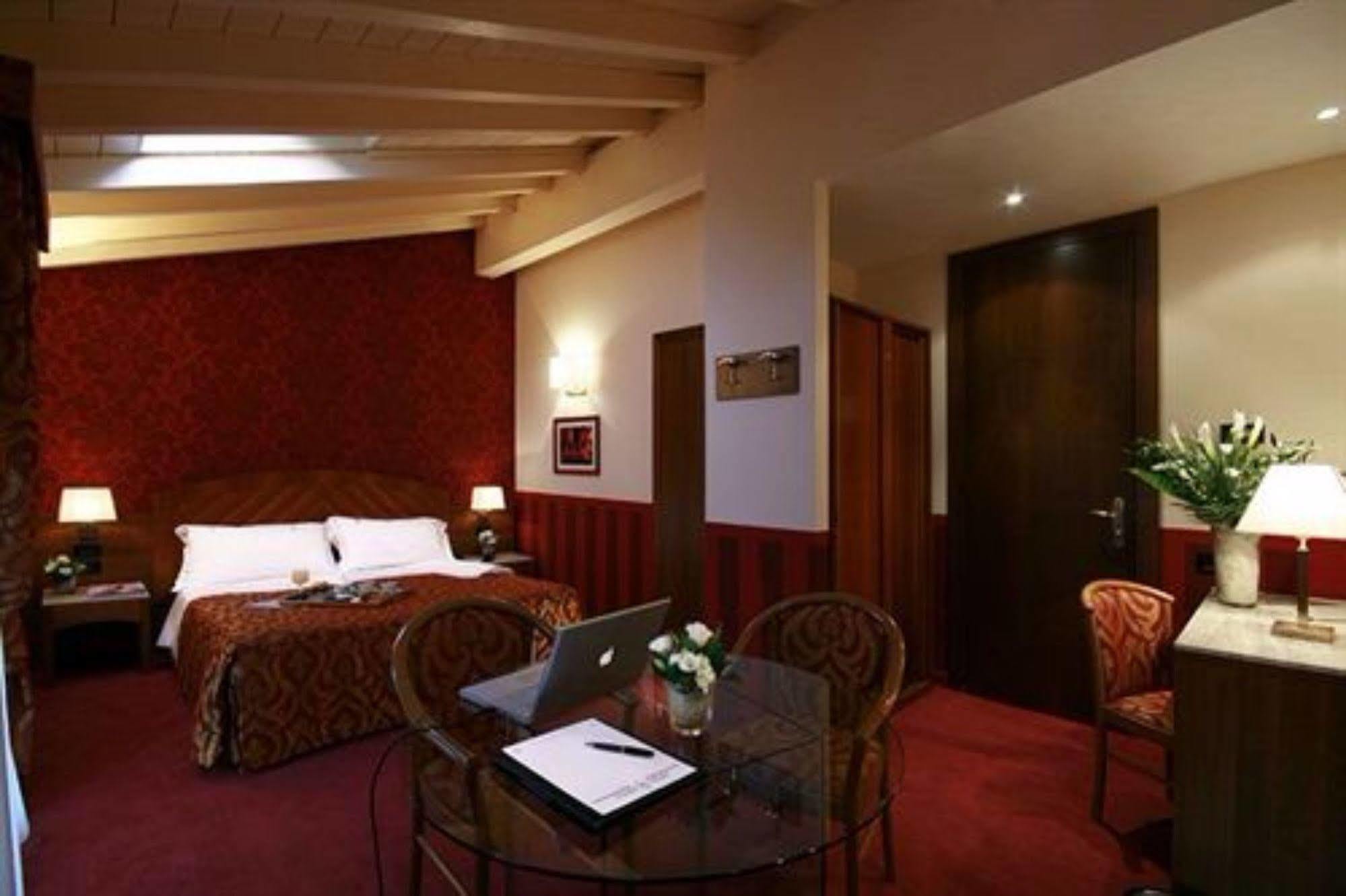 Savoia Hotel Country House Bologna Ngoại thất bức ảnh